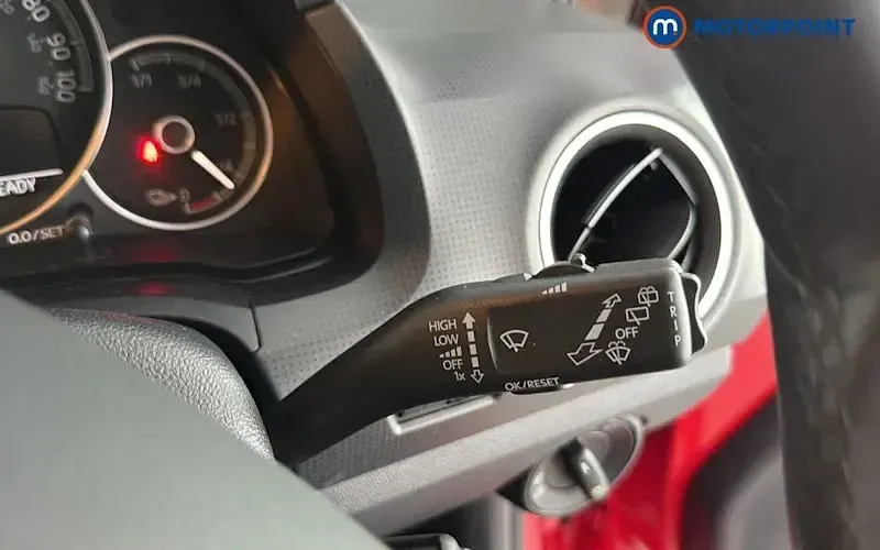 Used Skoda Citigo-e IV SE 61 kW (83 HP) 2021 Red Hatchback