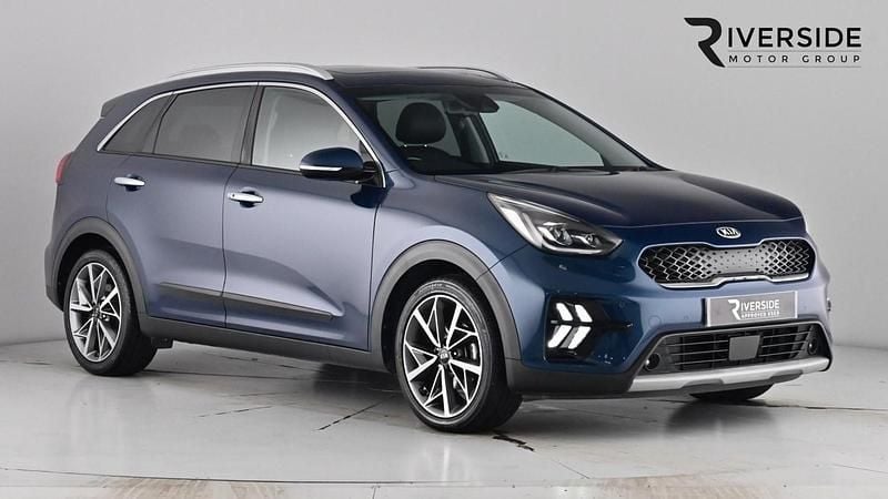 Blue Used 2020 Kia Niro 4 SUV | £16,995 (Fair price) - Image 1/4
