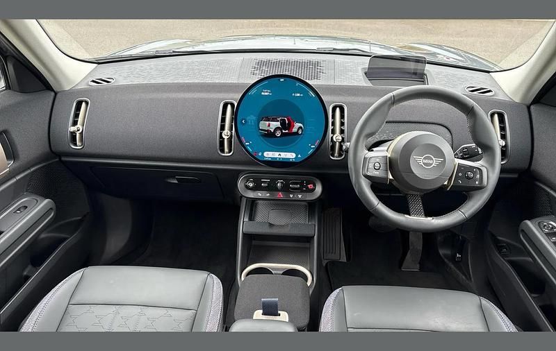 Used Mini Countryman Classic 170 HP (125 kW) 2025 Green SUV