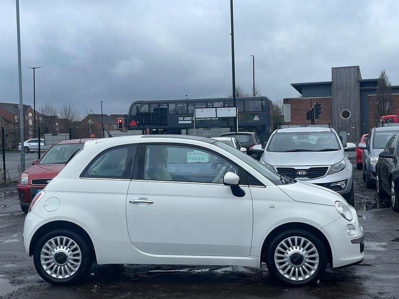 Used Fiat 500 Lounge 69 HP (50 kW) 2010 White Hatchback