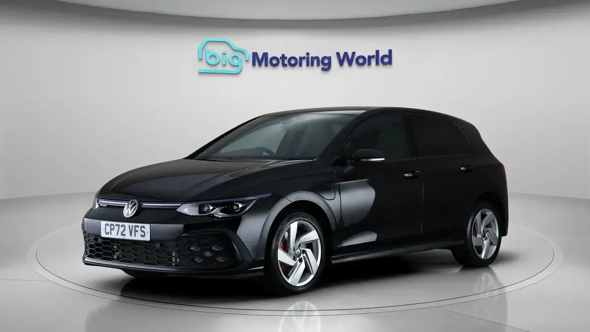 Usado VW Golf VIII GTE 245 HP (180 kW) 2023 Preto Citadino
