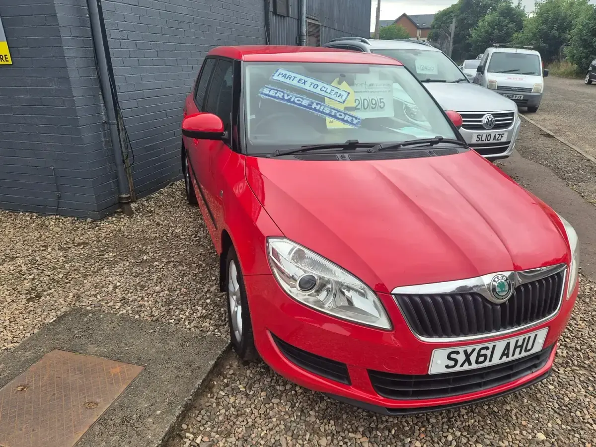 Used Skoda Fabia SE 86 HP (63 kW) 2012 Red Hatchback