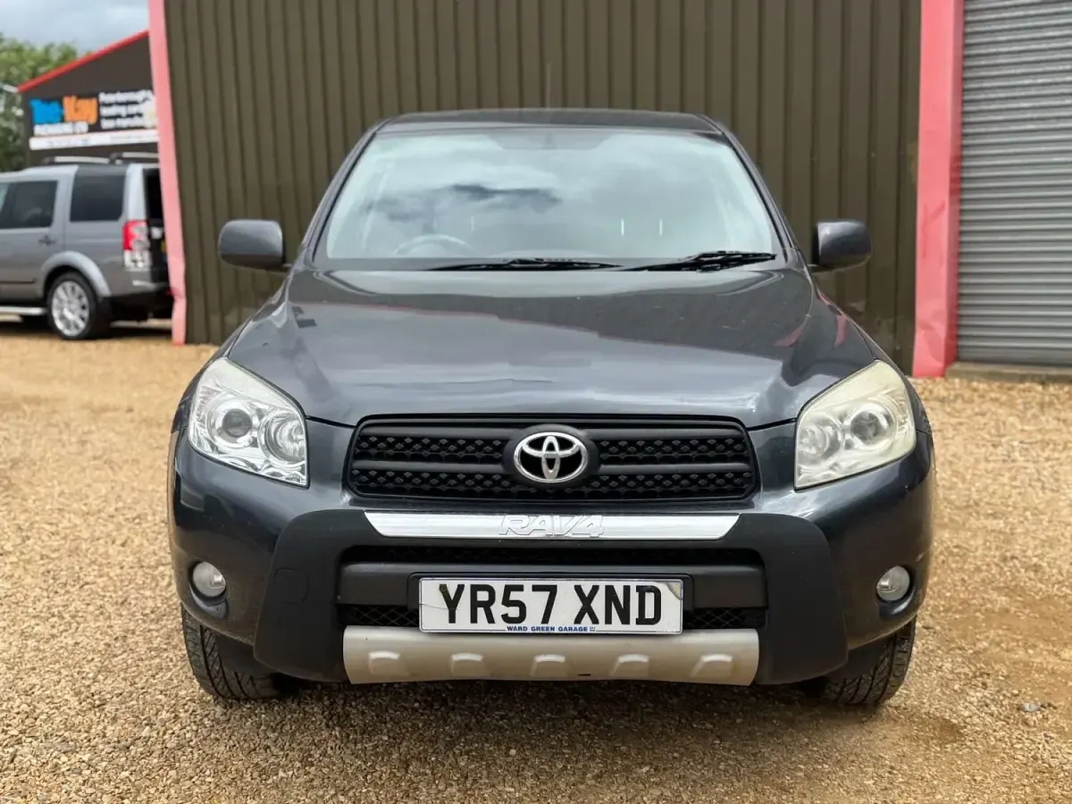 Used Toyota RAV4 2007 Grey SUV