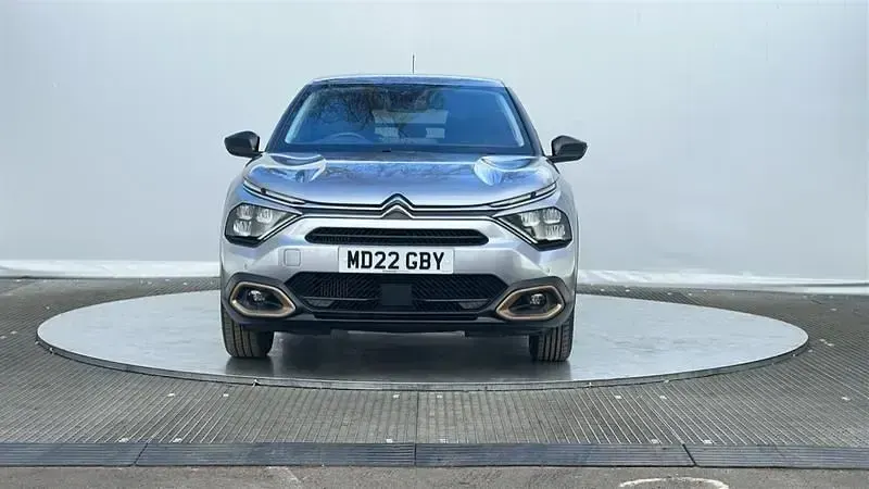 Używany Citroën C4 PureTech 102 KM (75 kW) 2022 Szary Hatchback