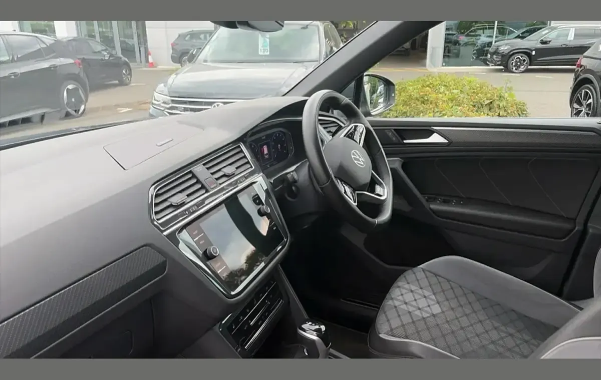 Used VW Tiguan R-line Edition 150 HP (110 kW) 2023 Grey SUV