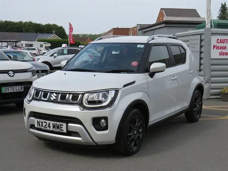 Used Suzuki Ignis SZ-T 83 HP (61 kW) 2024 White SUV