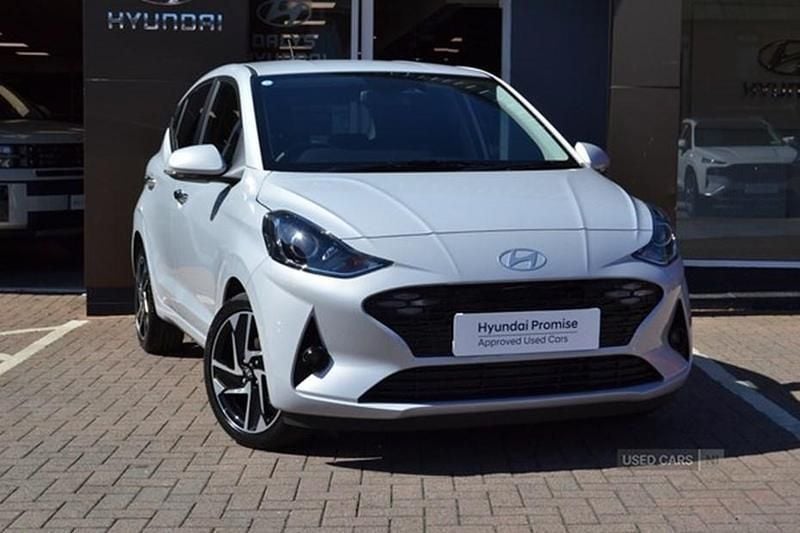 New 2025 Hyundai i10 Premium Hatchback | £17,995 (Good price) - Image 1/1