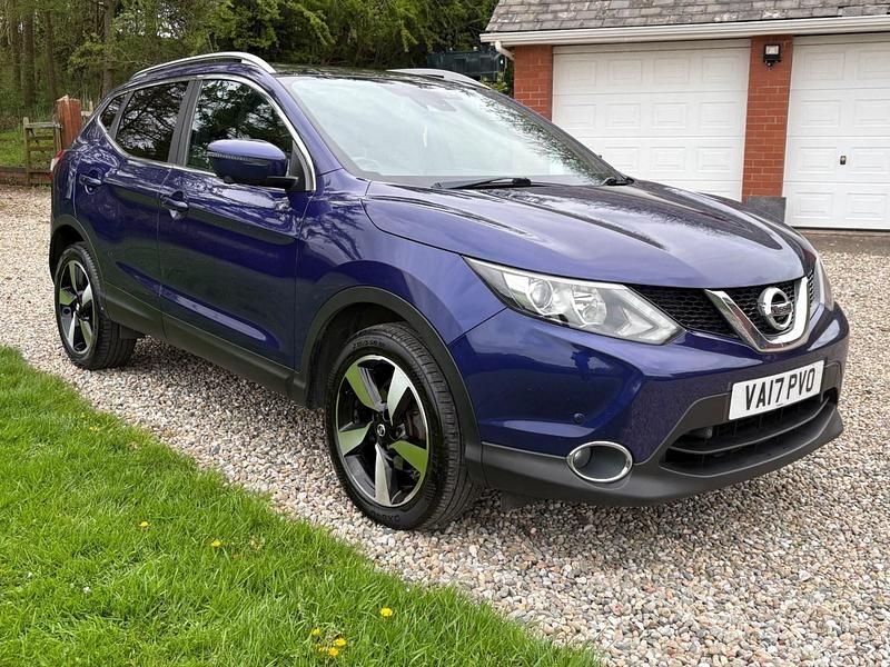 Used Nissan Qashqai N-Vision 2017 Blue SUV