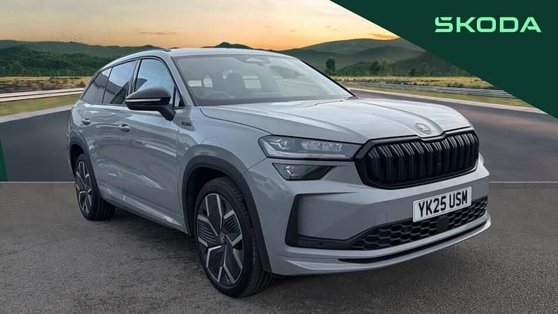 Grey Used 2025 Skoda Kodiaq SportLine SUV | £36,056 (Expensive) - Image 1/3