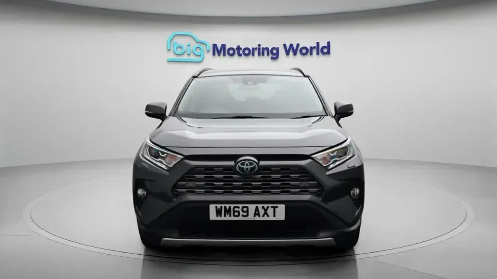 Used Toyota RAV4 Hybrid 218 HP (160 kW) 2020 Grey SUV