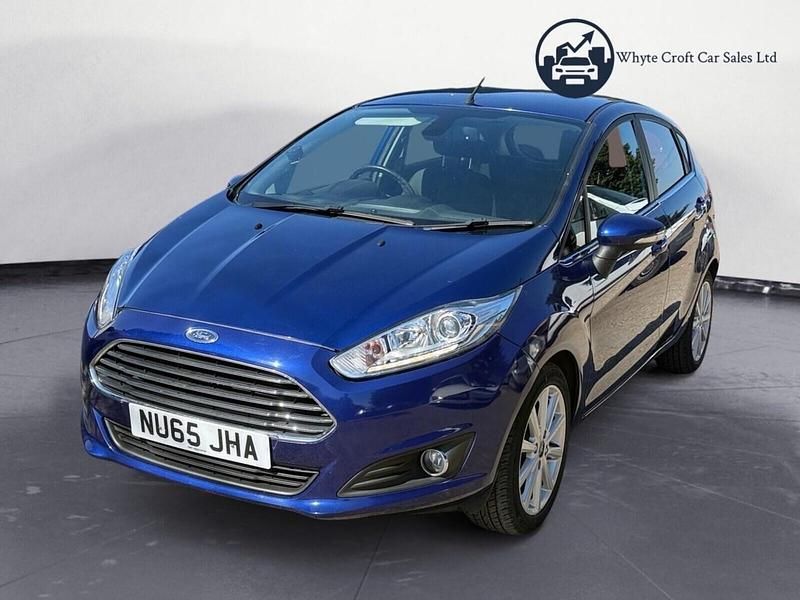 Usado Ford Fiesta Titanium 2015 Azul Citadino