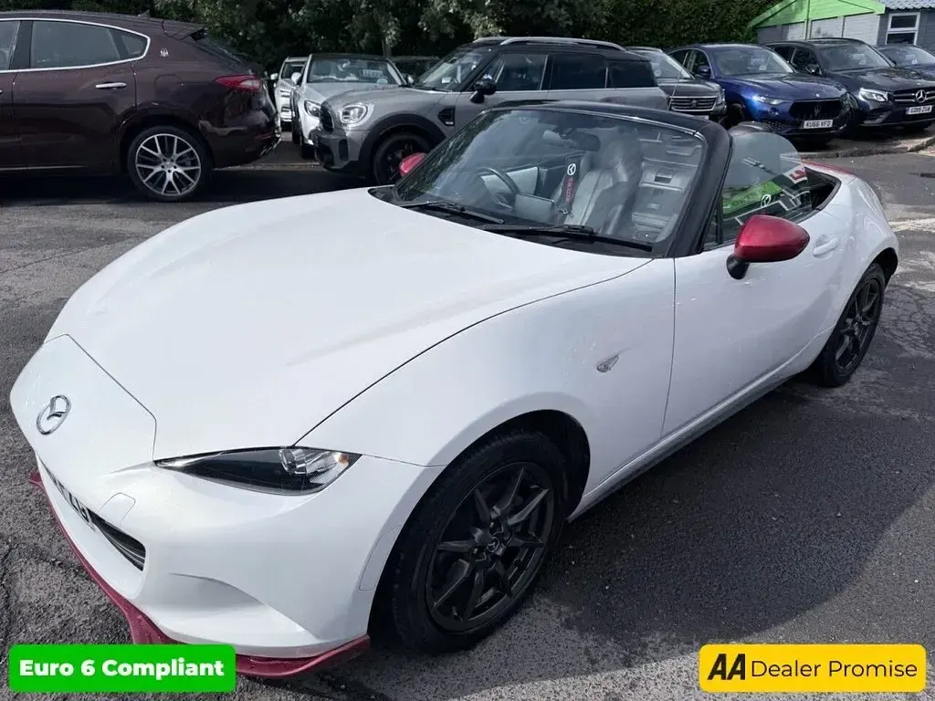 Used Mazda MX5 131 HP (96 kW) 2016 White Cabriolet