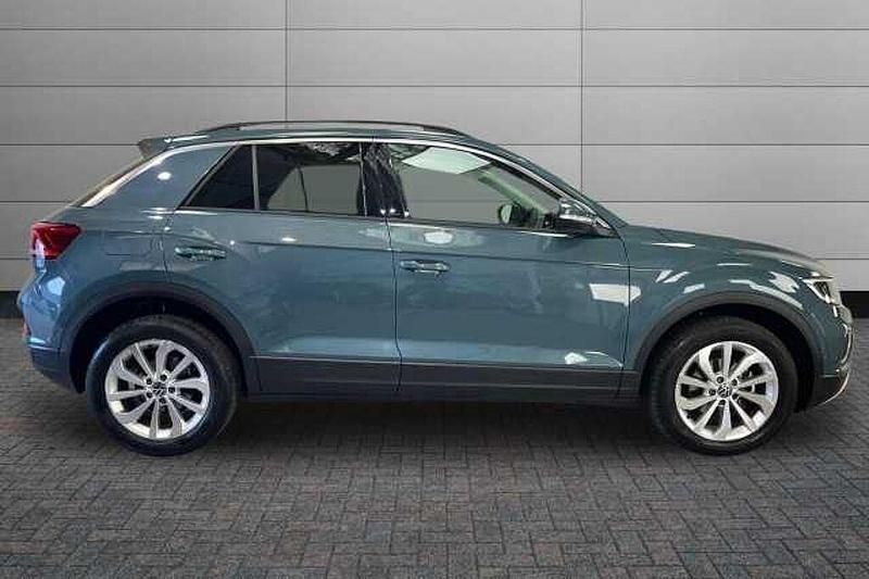 Used VW T-Roc 150 HP (110 kW) 2025 SUV