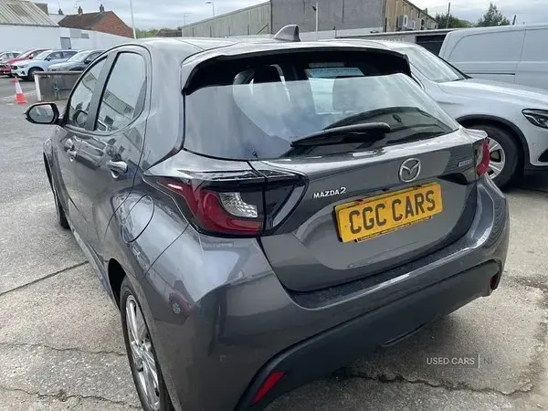 Second-hand Mazda 2 Exclusive-Line 116 CP (85 kW) 2025 Gri Hatchback