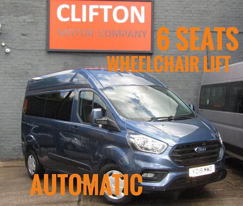 Used Ford Transit Custom Trend 130 HP (95 kW) 2019 Blue Estate