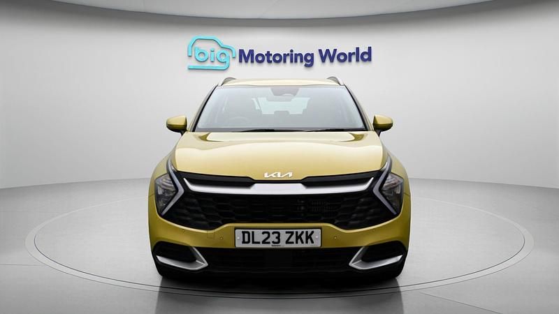 Begagnad Kia Sportage 150 HK (110 kW) 2023 Gul SUV