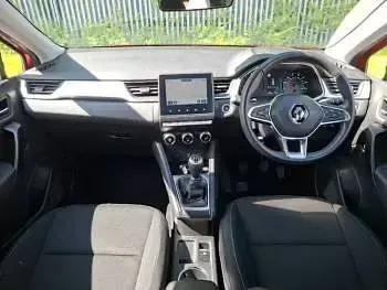 Used Renault Captur Iconic 100 HP (73 kW) 2020 Red SUV