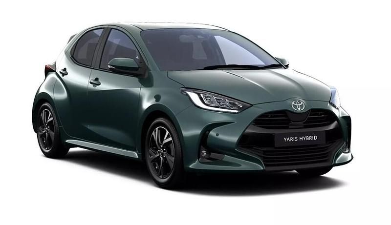 Forest green New 2025 Toyota Yaris Design | £23,235 - Image 1/4