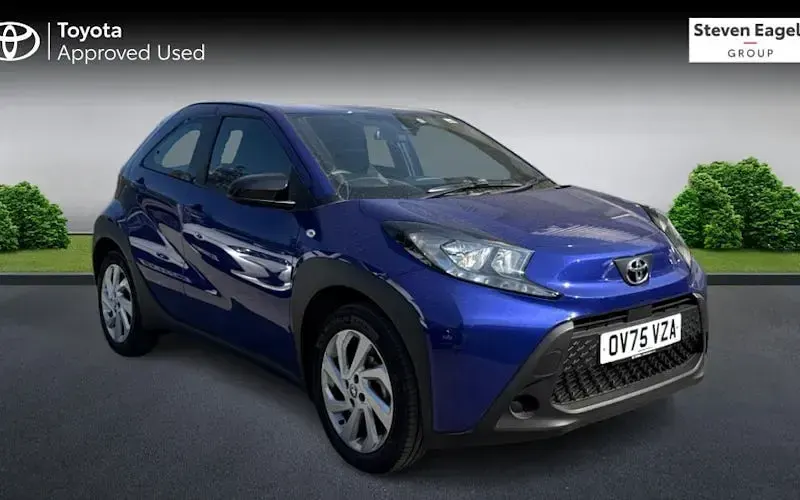 Used Toyota Aygo X PURE 72 HP (52 kW) 2025 SUV