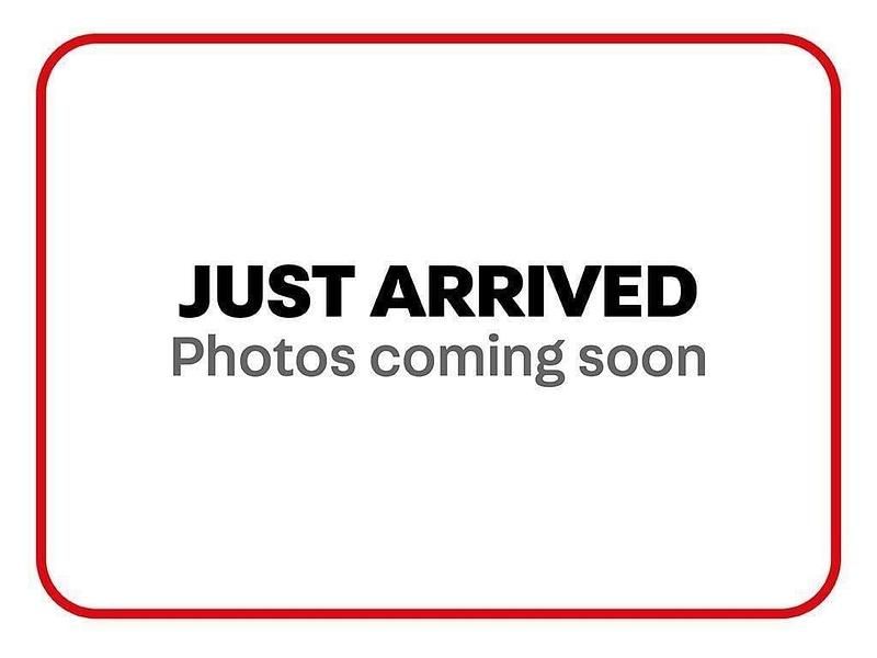 White New 2025 Nissan Primastar Tekna MPV | £22,099 (Fair price) - Image 1/4