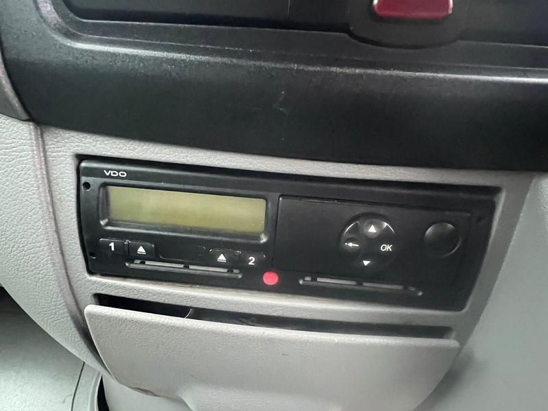 Used VW Crafter 109 HP (80 kW) 2010 Green Van