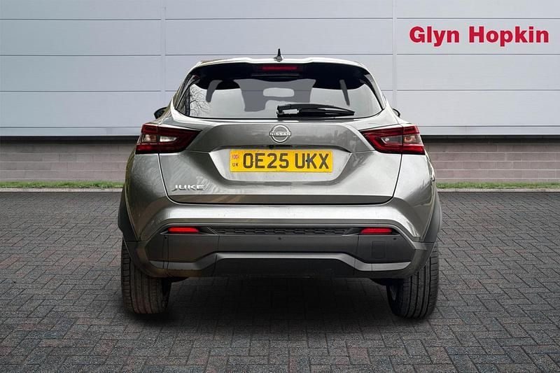 Used Nissan Juke Tekna 114 HP (83 kW) 2025 Grey SUV