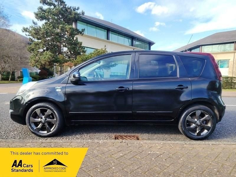 Used Nissan Note N-TEC 110 HP (80 kW) 2012 Black Hatchback