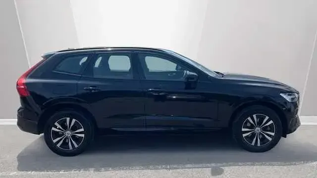 Used Volvo XC60 Core 247 HP (181 kW) 2024 SUV