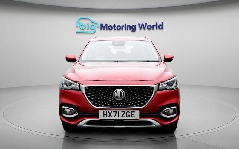 Used MG HS Excite 162 HP (119 kW) 2022 Red SUV