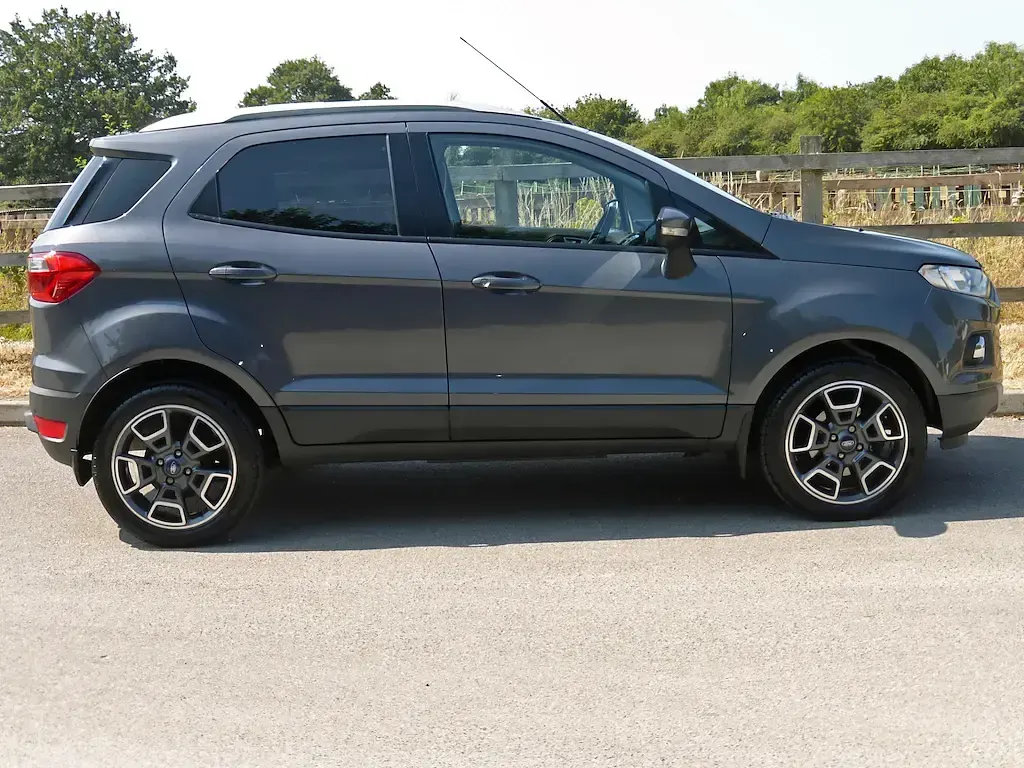 Used Ford Ecosport Titanium 2016 Sea grey metallic SUV