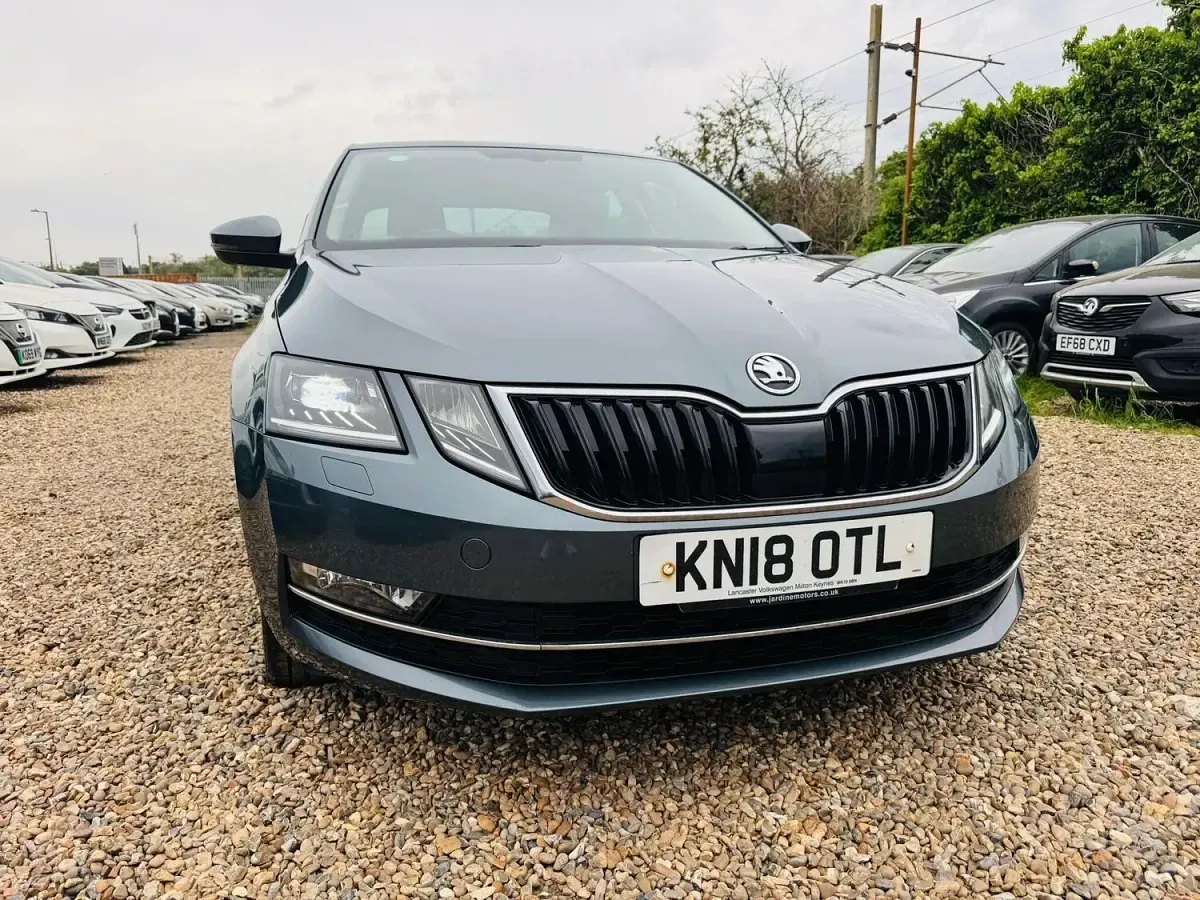 Begagnad Skoda Octavia SE L 150 HK (110 kW) 2018 Grå Halvkombi