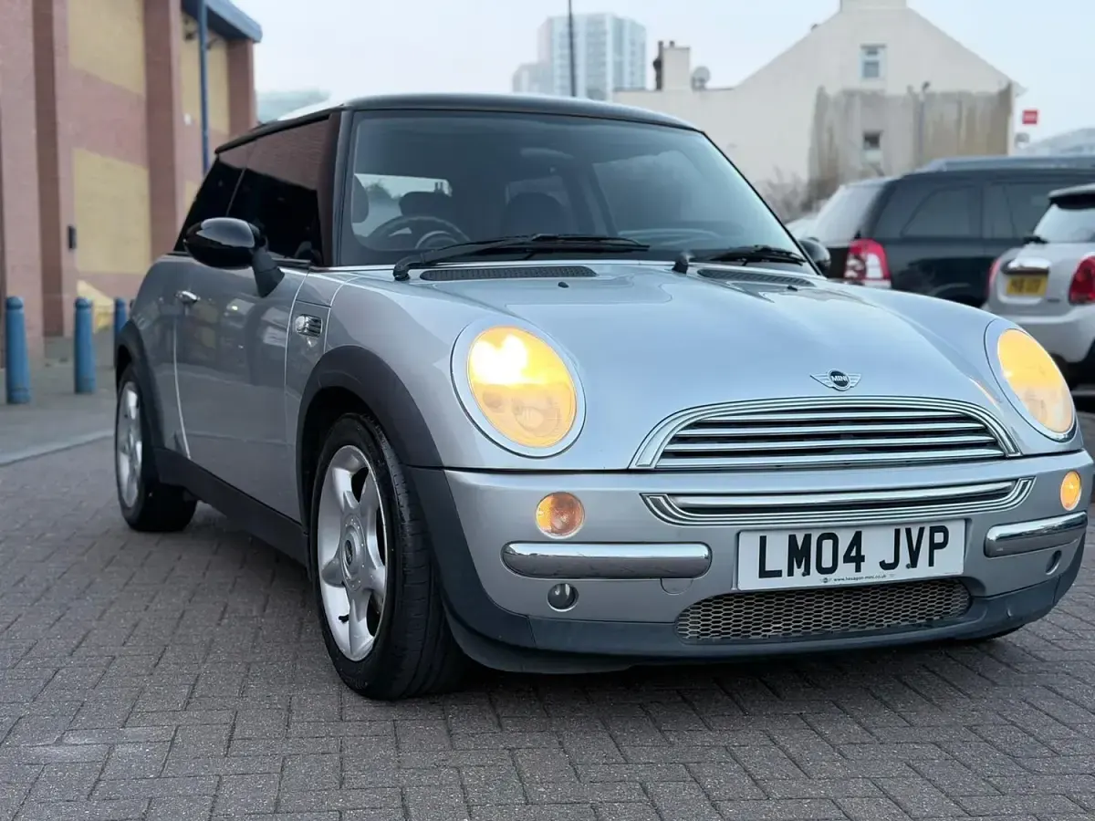 Used Mini Cooper Hatch 2004 Silver Hatchback