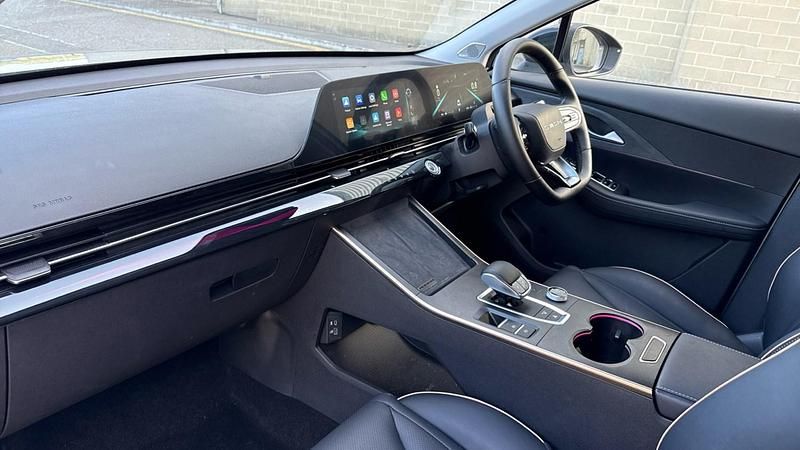 Used Omoda 5 186 HP (136 kW) 2025 Silver SUV