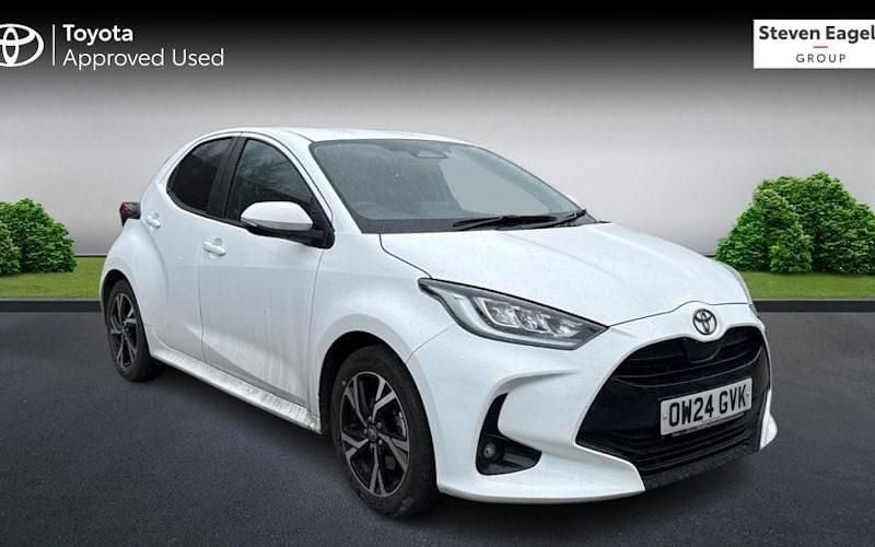 Used Toyota Yaris Hybrid Design 116 HP (85 kW) 2026 Hatchback