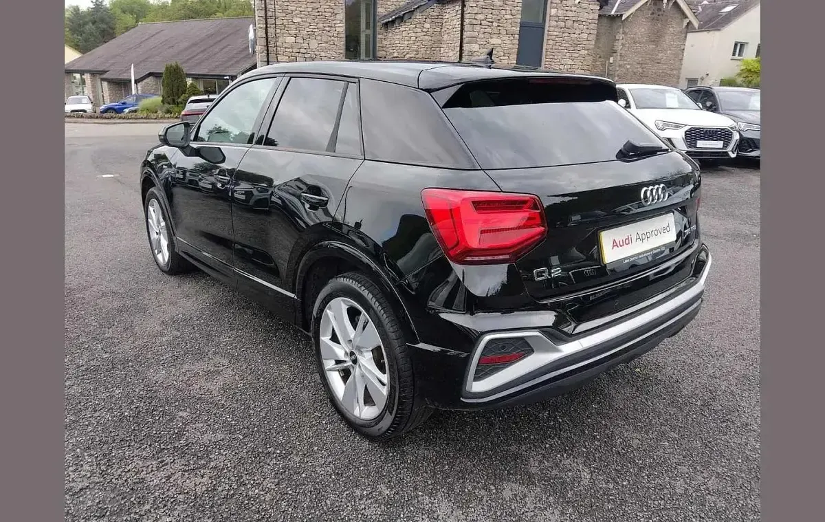 Used Audi Q2 S-Line 147 HP (108 kW) 2024 Black SUV