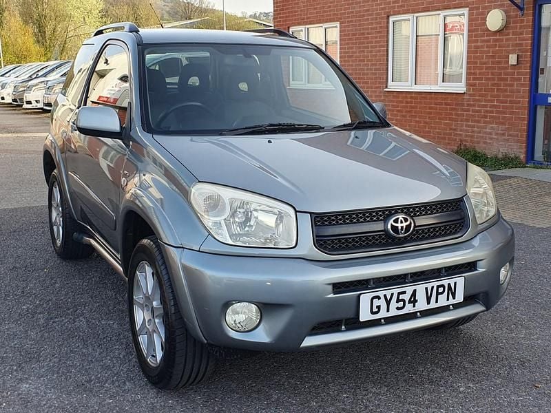 Used Toyota RAV4 147 HP (108 kW) 2004 Green SUV