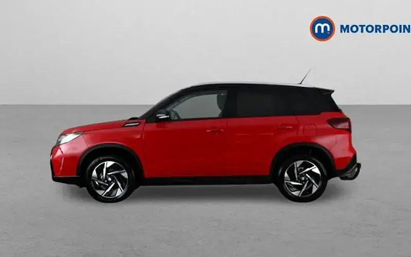 Used Suzuki Vitara 116 HP (85 kW) 2025 Red SUV