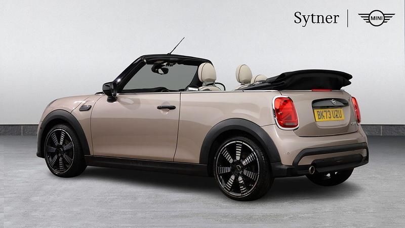 Used Mini Cooper Exclusive 134 HP (98 kW) 2023 Grey Hatchback