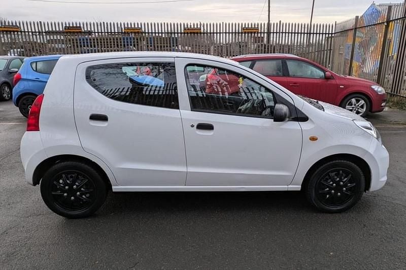 White Used 2014 Suzuki Alto Hatchback | £2,795 (Fair price) - Image 1/1