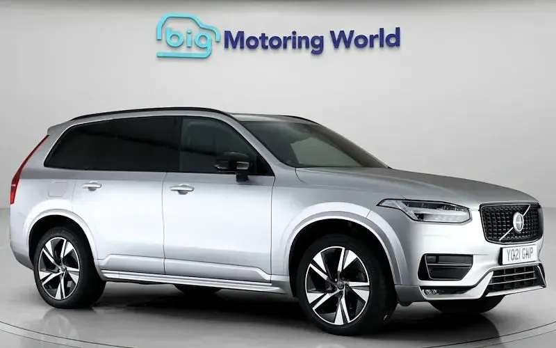 Used Volvo XC90 R-Design 235 HP (172 kW) 2021 SUV