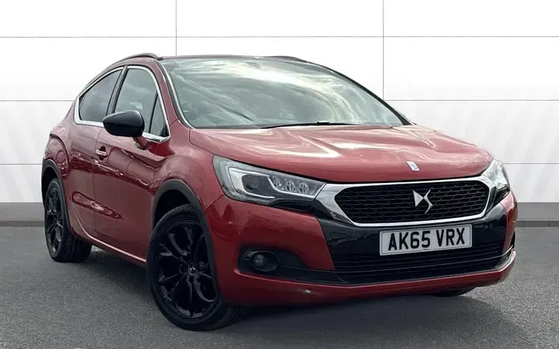Usado DS Automobiles DS4 120 HP (88 kW) 2017 Citadino