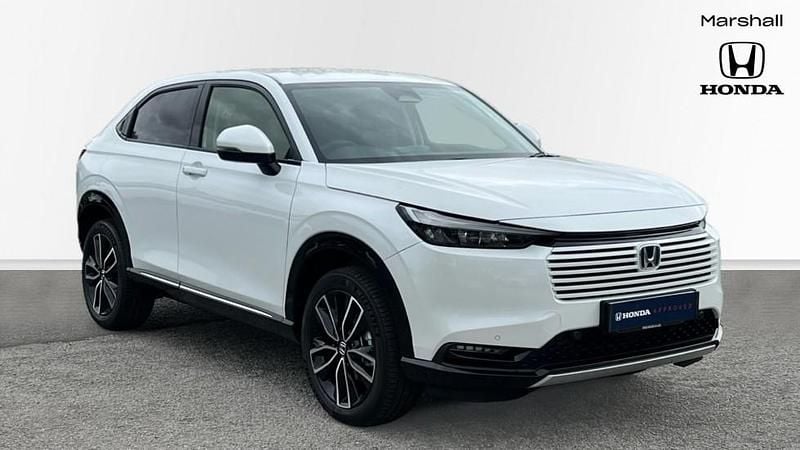 Premium platinum white New 2025 Honda HR-V Advance SUV | £31,990 (Fair price) - Image 1/4