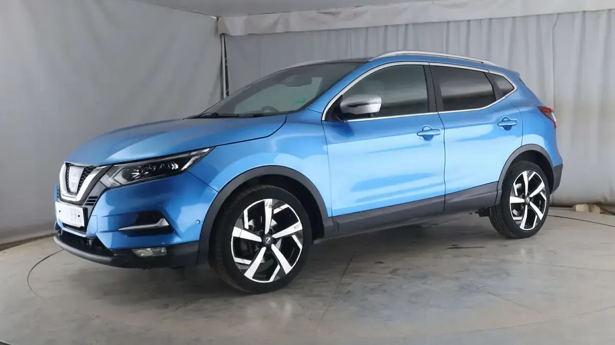 Used Nissan Qashqai Tekna+ 116 HP (85 kW) 2017 Blue SUV