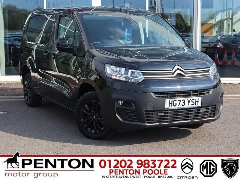 Black Used 2023 Citroën Berlingo MPV | £21,490 (Expensive) - Image 1/4