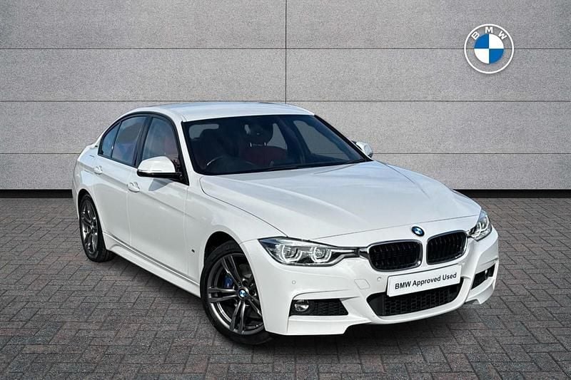 White Used 2017 BMW 330e M Sport Sedan | £14,490 (Fair price) - Image 1/4