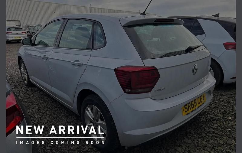 Used VW Polo SE 80 HP (58 kW) 2020 Silver Hatchback