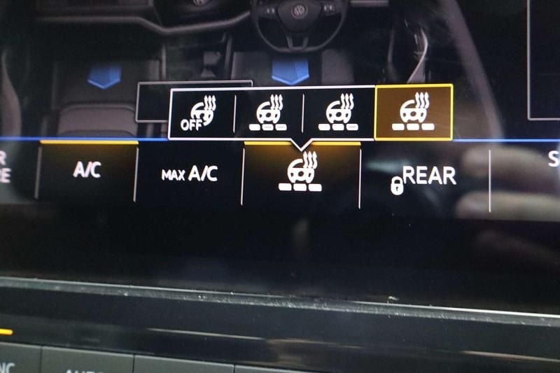 Used VW Touareg R-line 286 HP (210 kW) 2019 Blue SUV