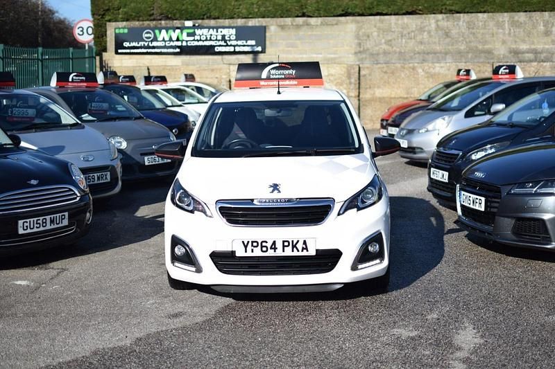Used Peugeot 108 Allure 82 HP (60 kW) 2014 White Hatchback
