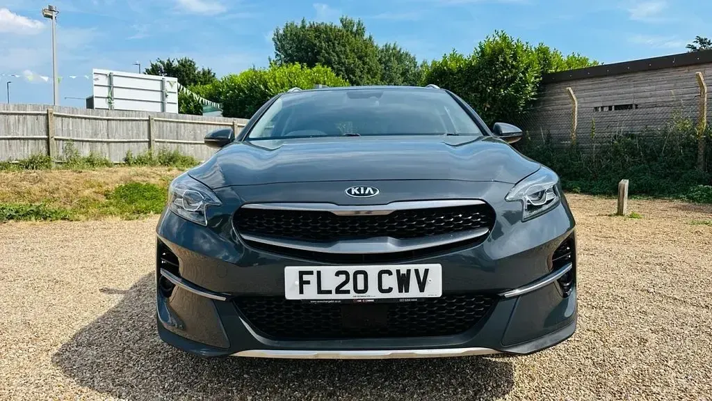 Used Kia XCeed 134 HP (98 kW) 2020 Grey SUV