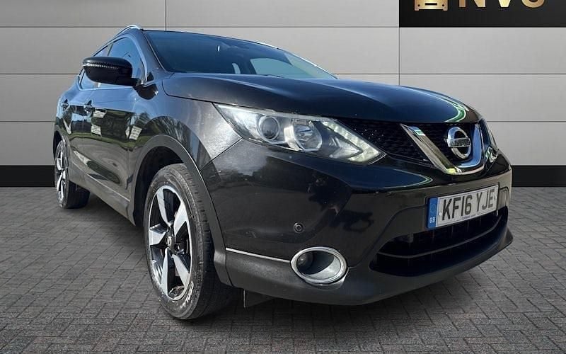 Black Used 2016 Nissan Qashqai Acenta SUV | £4,495 (Fair price) - Image 1/4